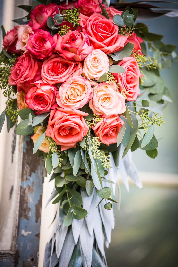 chelsea-heller-photography-weddings-roses